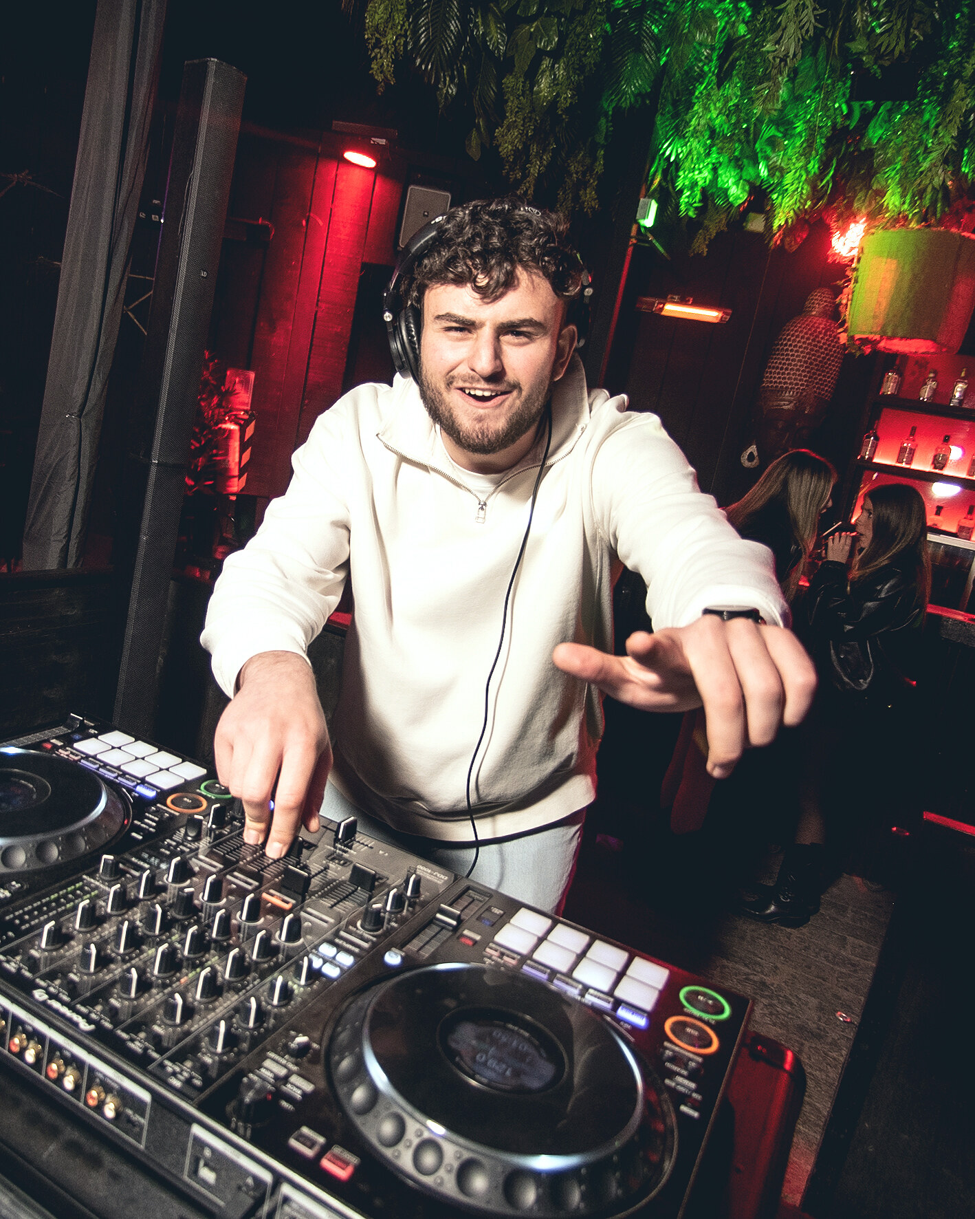 DJ Stranger en evento